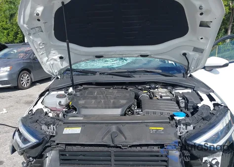 2024 Audi A3 Premium 40 Tfsi Front-Wheel Drive S Tronic из США, поврежденный, VIN WAUAUDGY1RA015705